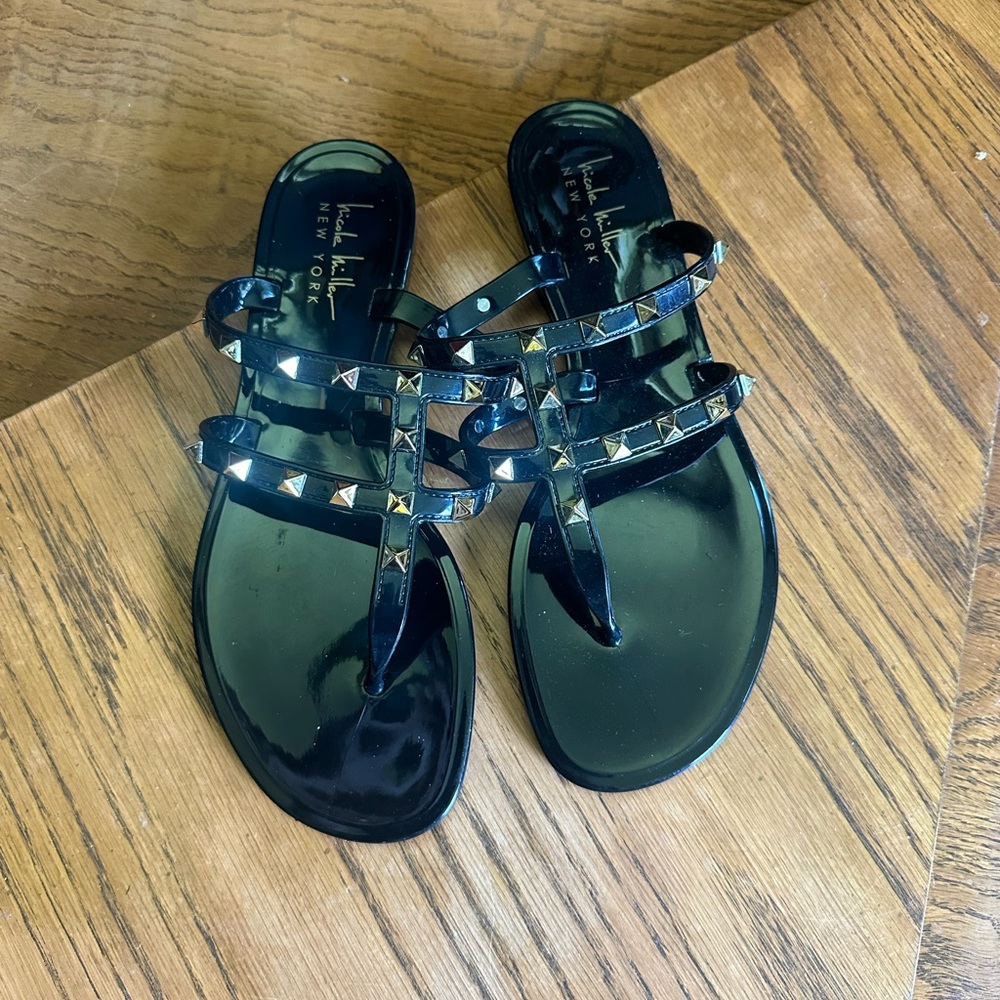 Nicole Miller Black sandals